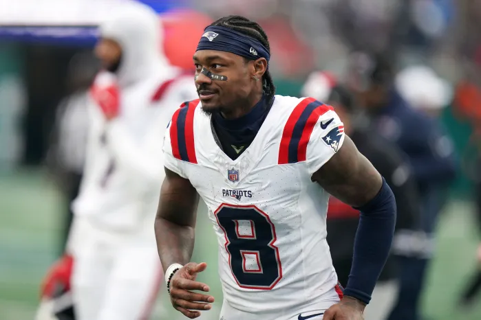 Stefon Diggs becomes first Patriots WR to hit milestone since Julian  Edelman, collects $500K in the process - masslive.com