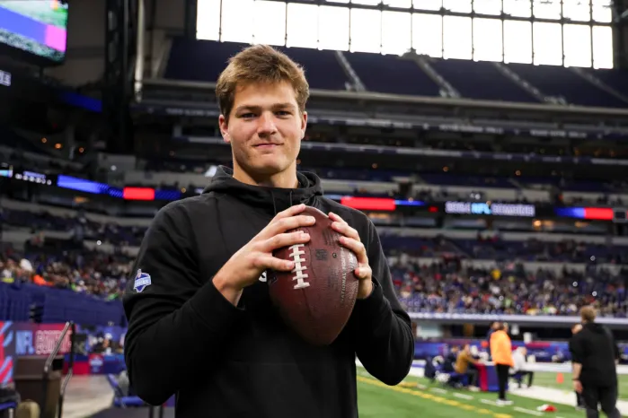 Patriots Rumors: Drake Maye Seen as 'Close-to-Ideal Fit' amid NFL Draft  Trade Buzz