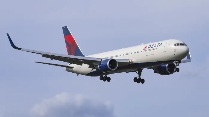 How MucҺ Does It Cost To Upgrade To First Class At CҺecƙ-In?