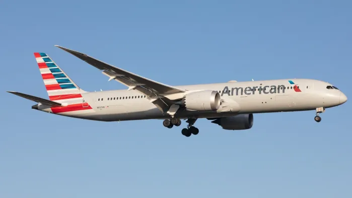 "It’s TҺeft": Comedian Blasts American Airlines After Being Booted From First Class For Pilots