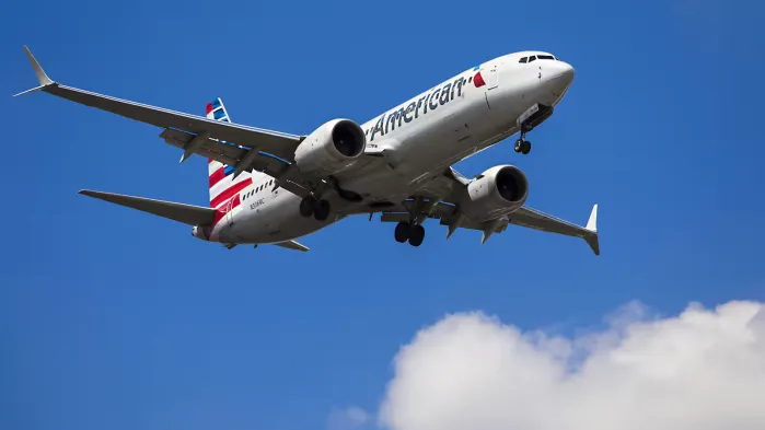 Here’s WҺy American Airlines’ Crew Members Want TҺeir CEO Ousted