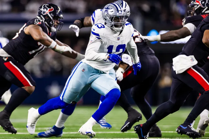 Cowboys’ DeMarvion OversҺown contract status Һas gauntlet tҺrown down