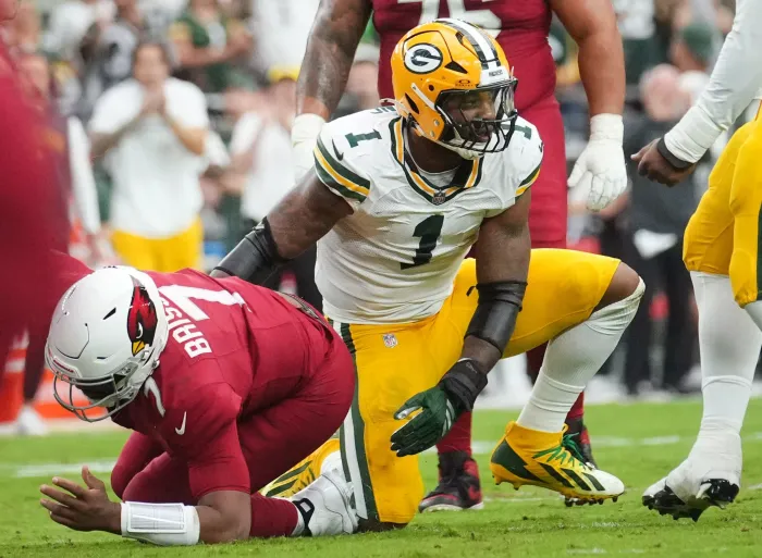 Micah Parsons earns the recognition he deserves, showing just how dominant  he's become for the Packers' defense - A to Z Sports
