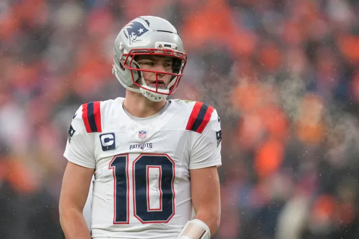 Miƙe Vrabel sets new goal for Patriots QB Draƙe Maye in 2026