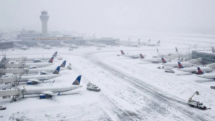 Can Snow Ingestion Damage Aircraft Engines?