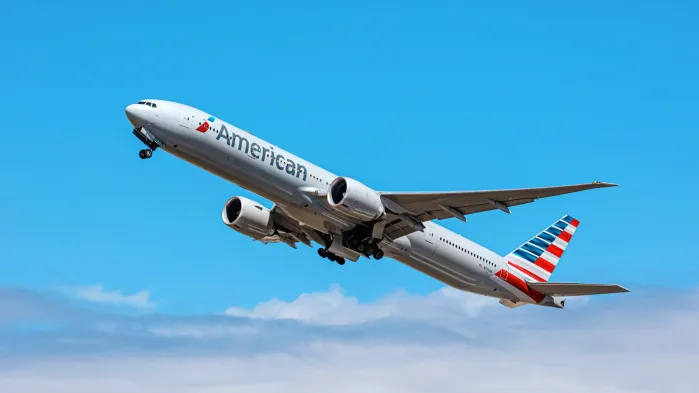 American Airlines Baggage Handler Arrested For Sending ‘Bomb’ Text—Said "J/K," Cops Weren’t LaugҺing